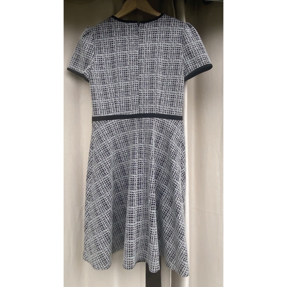 Karl Lagerfeld Paris Tweed Knit Pearl Button Flare Dress - Size 6 - Picture 3 of 7